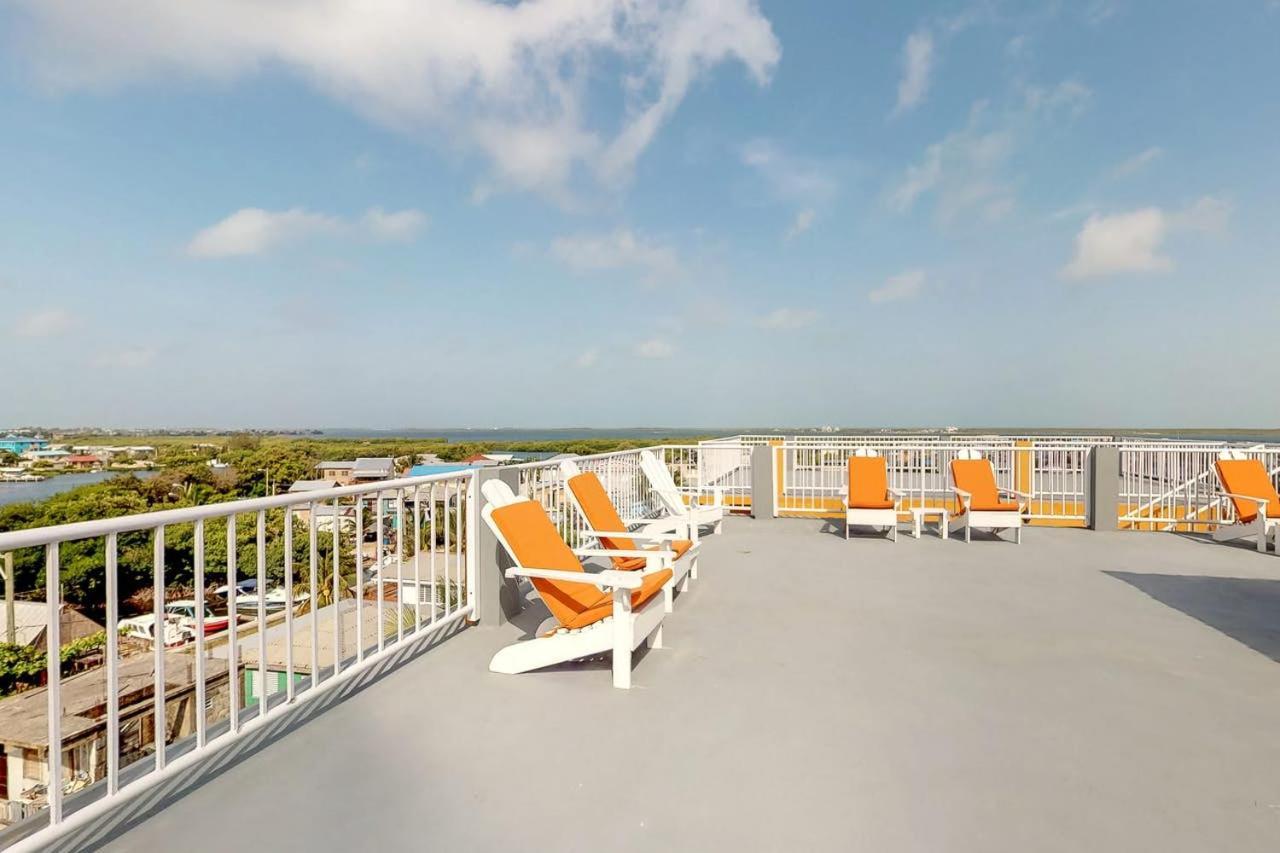 Laguna Hotel San Pedro  Ngoại thất bức ảnh