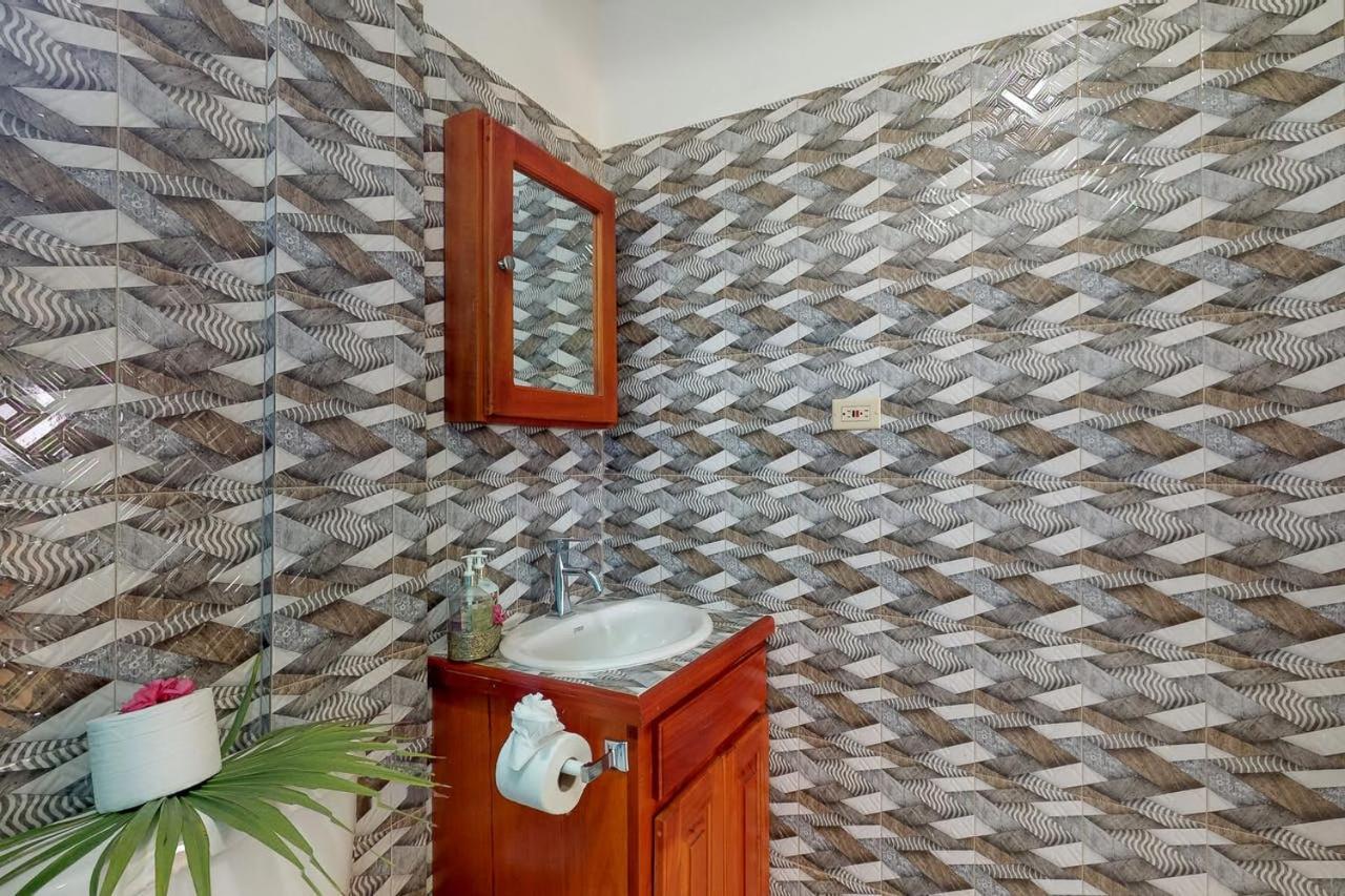 Laguna Hotel San Pedro  Ngoại thất bức ảnh